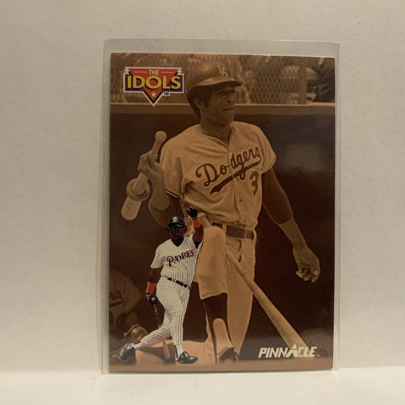  Tony Gwynn baseball card (San Diego Padres) 1992