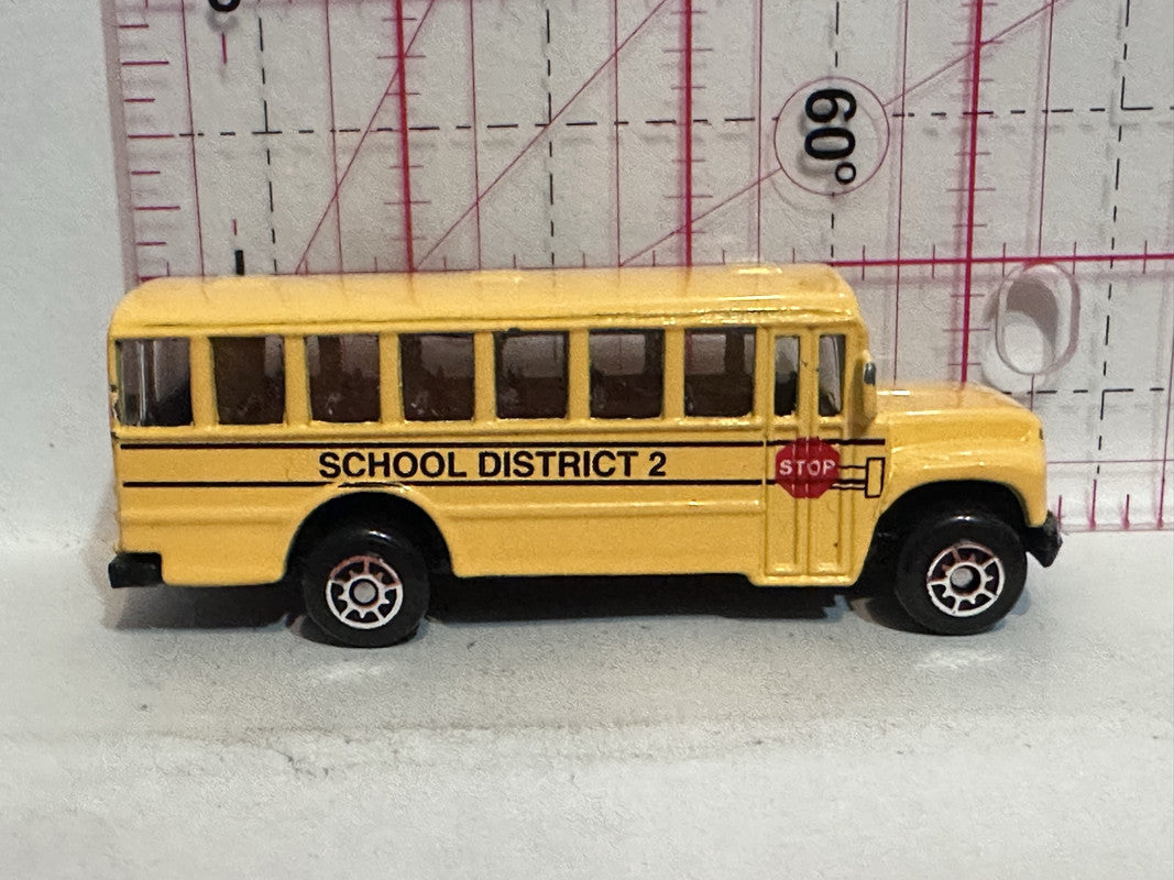 Maisto school hot sale bus