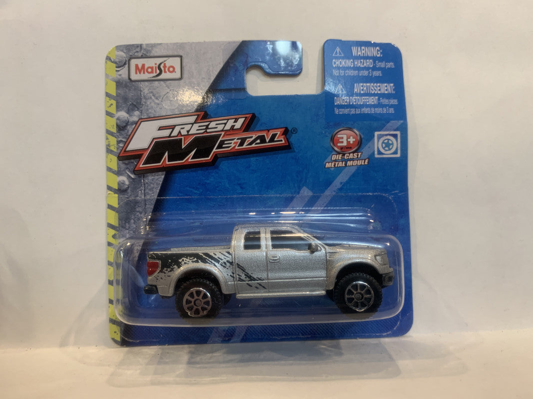 Silver Ford F-150 SVT Raptor 2018 Maisto Fresh Metal New Diecast