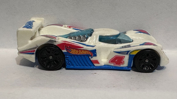 White #4 24 Ours 2010 Hot Wheels Diecast Car