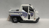 White NYPD Police Parking Enforcement MeterCFV76 MB978 2014 Matchbox Diecast Car