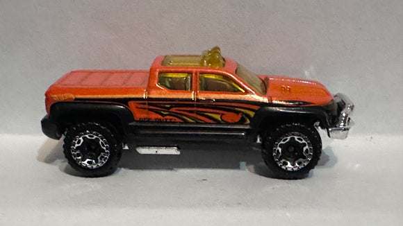 Orange Off-Duty BDD13 2013 Hot Wheels Diecast Car