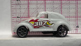 White #302 #0989 Volkswagen Beetle Kiny Diecast Car