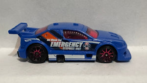 Blue Emergency Response Unit Rally Team BFB98 2013 Hot Wheels Diecast Car