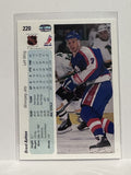 #220 Brent Ashton Winnipeg Jets 90-91 Upper Deck Hockey Card