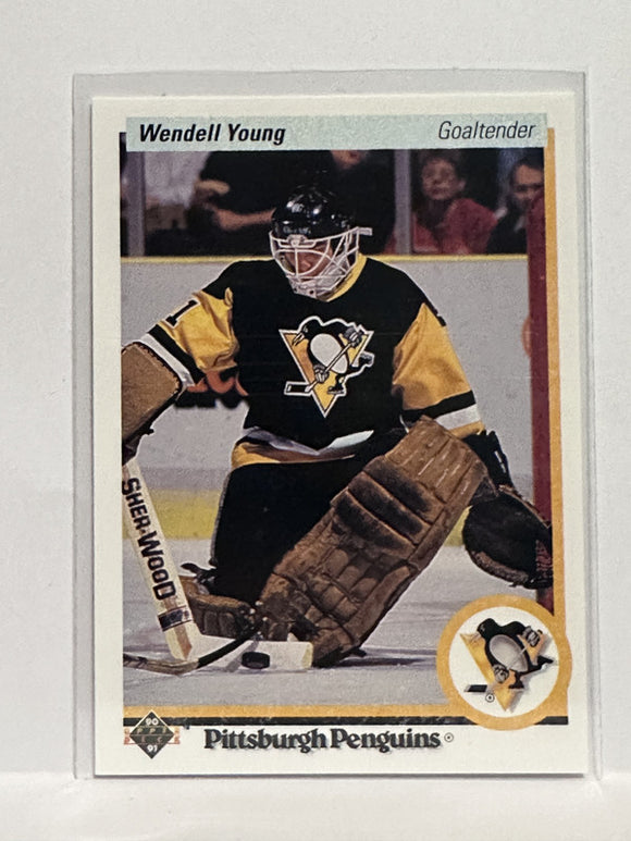 #102 Wendell Young Pittsburgh Penguins 90-91 Upper Deck Hockey Card