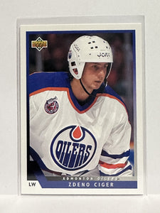 #330 Zdeno Ciger Edmonton Oilers 93-94 Upper Deck Hockey Card