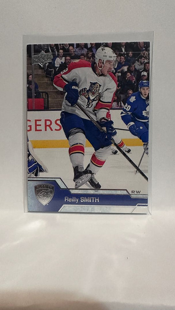 #82 Reilly Smith Florida Panthers 16-17 Upper Deck Series 1 Hockey Card