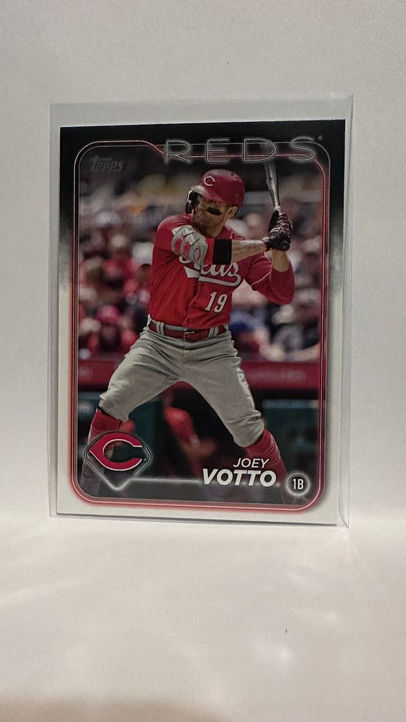 #19 Joey Votto  Cincinnati Reds 2024 Topps Baseball Card