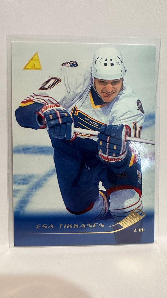 #57 Esa Tikkanen St Louis Blues 95-96 Pinnacle Hockey Card