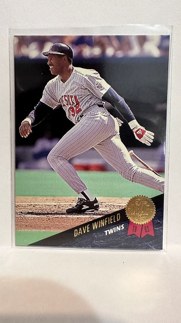 #423 Dave Winfield Minnesota Twins 1993 Leaf Baseball Card