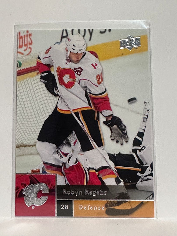 #178 Robyn Regehr Calgary Flames 09-10 Upper Deck Series 1 Hockey Card