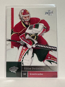 #186 Niklas Backstrom Minnesota Wild 09-10 Upper Deck Series 1 Hockey Card