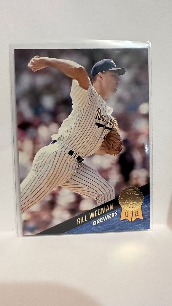 #144 Bill Wegman Milwaukee Brewers 1993 Leaf Baseball Card