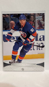 #80 John Tavares New York Islanders 11-12 Upper Deck Series 1 Hockey Card