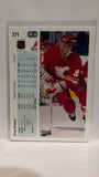 #271 Doug Gilmour  Calgary Flames 90-91 Upper Deck Hockey Card