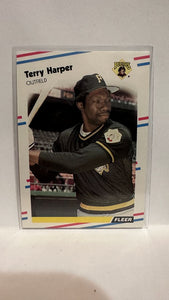 #331 Terry Harper Pittsburgh Pirates 1988 Fleer Baseball Card