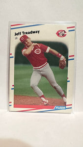 #249 Jeff Treadway Cincinnati Reds 1988 Fleer Baseball Card