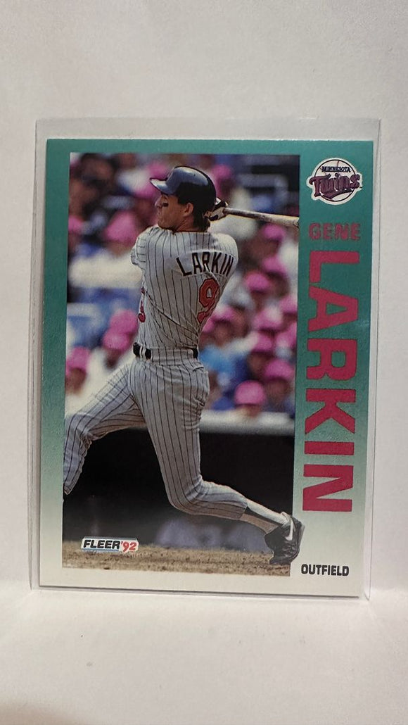 #207 Gene Larkin Minnesota Twins 1992 Fleer Baseball Card