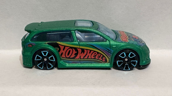 Green Audacious 2002 Hot Wheels Diecast Car