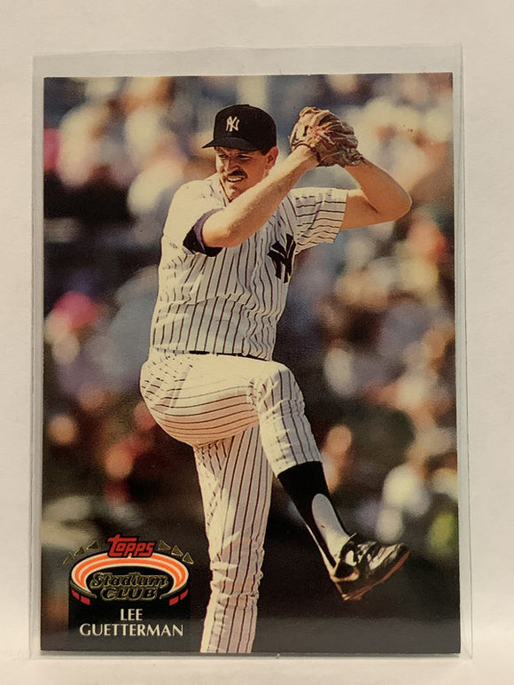 #346 Lee Guetterman New york Yankees 1992 Topps Stadium Club Baseball Card