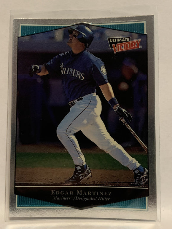 #105 Edgar Martinez Seattle Mariners 1999 Ultimate Victory Baseball Card