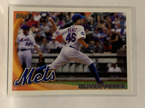 #629 Oliver Perez New York Mets 2010 Topps Baseball Card