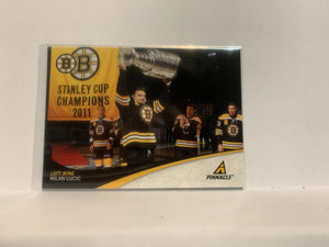 #17 Milan Lucic Boston Bruins 2011-12 Pinnacle Hockey Card