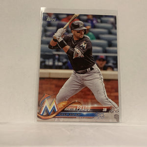 #77 Martin Prado Miami Marlins  Series 1 2018 Topps Baseball Card A1V