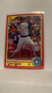 #320 Robin Yount  Milwaukee Brewers 1990 Score Baseball Card