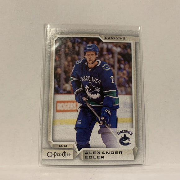 #435 Alexander Edler Vancouver Canucks   2018-19 O-Pee-Chee Hockey Card A2C