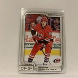 #75 Teuvo Teravainen Carolina Hurricanes   2018-19 O-Pee-Chee Hockey Card A2D