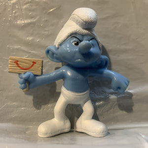 Grouchy Smurf peyo 2013 Mcdonalds Smurfs Toy Figure Action Figure AA29