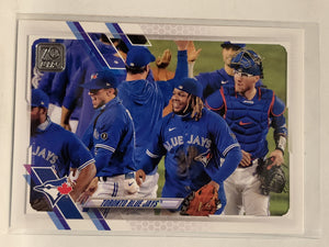 #438 Team Card Toronto Blue Jays 2021 Topps Series 2 Baseball Card