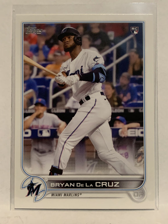 #22 Bryan De La Cruz Rookie Miami Marlins 2022 Topps Series 1 Baseball Card MLB