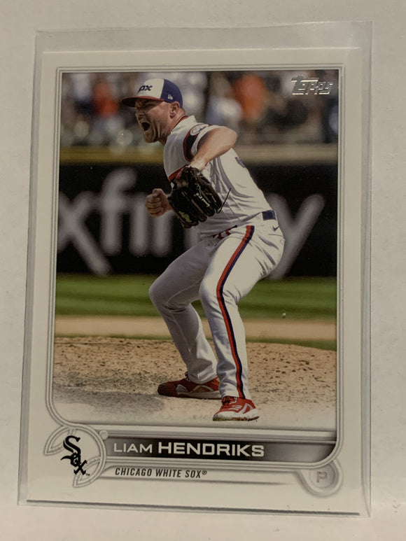 #268 Liam Hendriks Chicago White Sox 2022 Topps Series 1 Baseball Card MLB