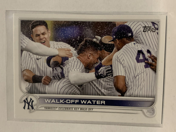 #119 Walk-Off Water New York Yankees 2022 Topps Series 1 Baseball Card MLB