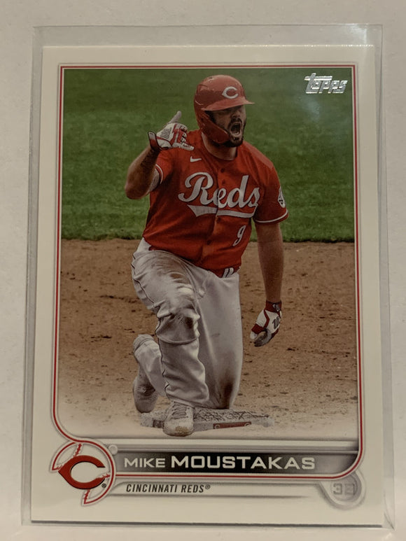 #60 Mike Moustakas Cincinnati Reds 2022 Topps Series 1 Baseball Card MLB