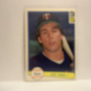 #557 Kent Alan Hrbek Minnesota Twins 1982 Donruss Baseball Card IW