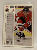 #257 Steve Larmer Chicago Blackhawks 1991-92 Upper Deck Hockey Card  NHL