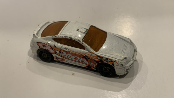 White Hyundai Tiburon Hot Wheels Toy Diecast Car – GwynnSportscards