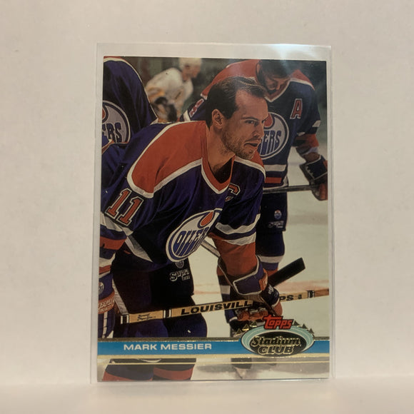 #11 Mark Messier Edmonton Oilers 1991-92 Topps Stadium Club Hockey Card LL