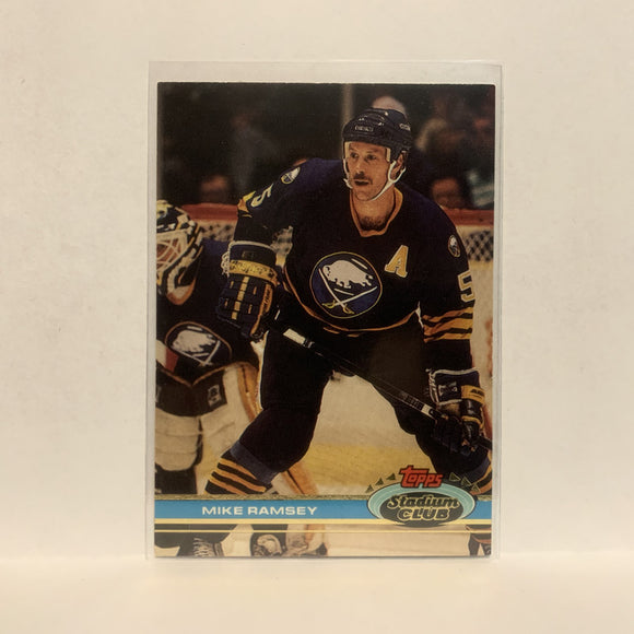 #135 Mike Ramsey Buffalo Sabres 1991-92 Topps Stadium Club Hockey Card LL