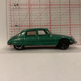 Green Citroen DS 1968 ©2007 Matchbox Diecast Car GE