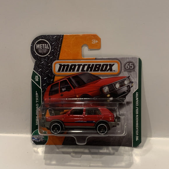 Red 90 Volkswagen Golf Country 25/35 MBX Road Trip FHK24 99/125 Matchbox Short Card