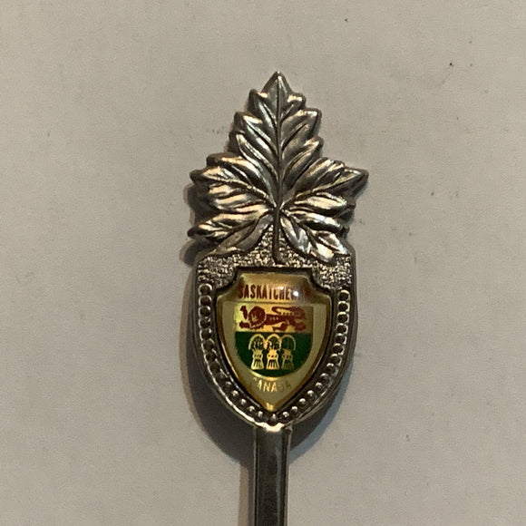Saskatchewan Crest Emblem Collectable Souvenir Spoon BN