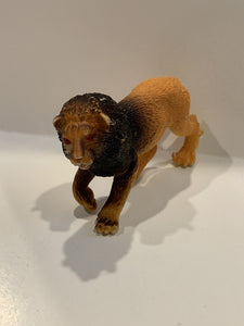 Male Lion Missing tail Toy Animal