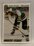 #207 Gaetan Duchesne Minnesota North Stars 1991-92 Upper Deck Hockey Card