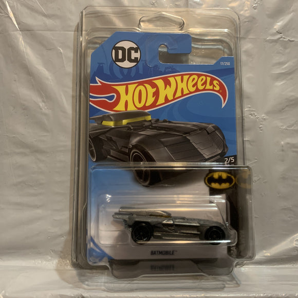 Grey Batmobile Batman 2/5 Hot Wheels Diecast New B1