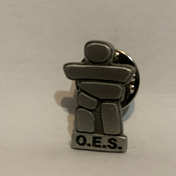 O.E.S. Rock Statue Lapel Hat Pin